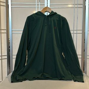 Polo T-Shirt “hoodie”.